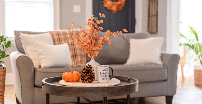 INFOGRAPHIC: A Guide to Home Staging in the Fall